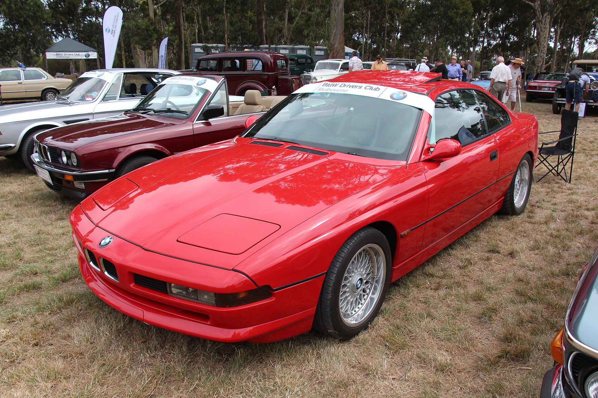 BMW E31: Seria 8 z silnikami V8 i V12