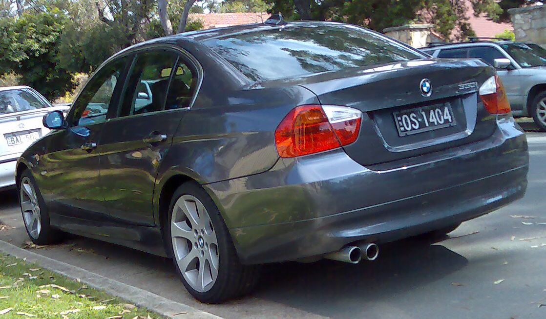 BMW E90